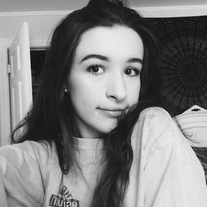 Meet your Posher, Isabella